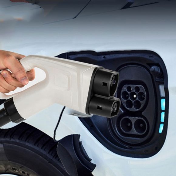 Cargador de CC tipo 2 de 80-350 A para carga rápida y segura - EU-DC01