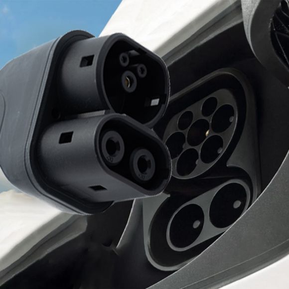 Cargador EV de modo 4 con conector CC CCS2 para vehículos pequeños de 20 A/30 A/40 A/60 A - EU-SM01